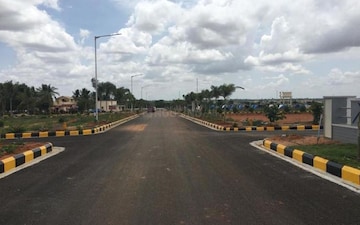 Plot For Sale in Hoskote Road