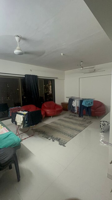 Room in  Pg at Parel – for Rent