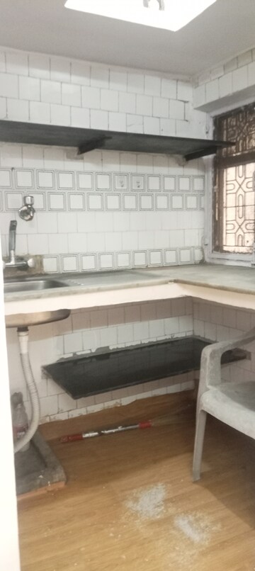 Kitchen in 1 BHK Builder Floor at Panchsheel Park – for Rent