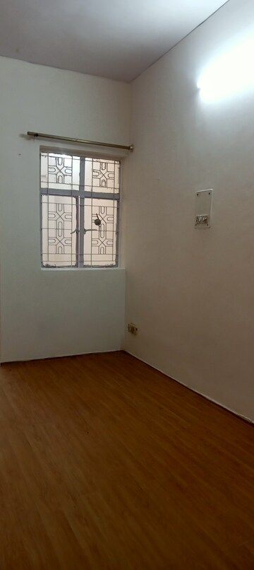 Bedroom in 1 BHK Builder Floor at Panchsheel Park – for Rent