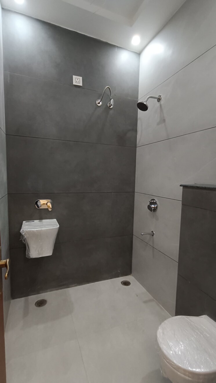 Attached Bathroom, sector 123 4 Bedroom 108 Sq.Yd. Villa In Sector 123 Mohali 8365801