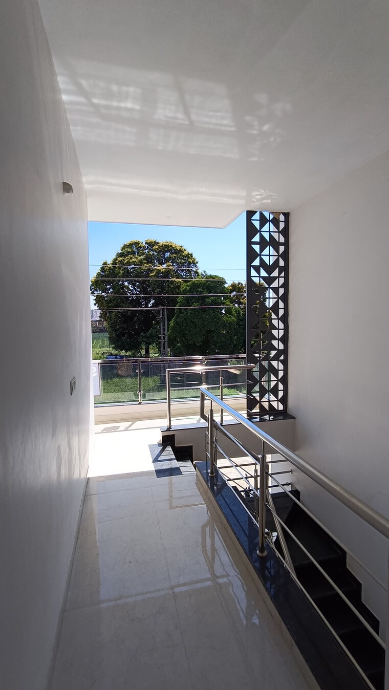 Balcony, sector 123 4 Bedroom 108 Sq.Yd. Villa In Sector 123 Mohali 8365801