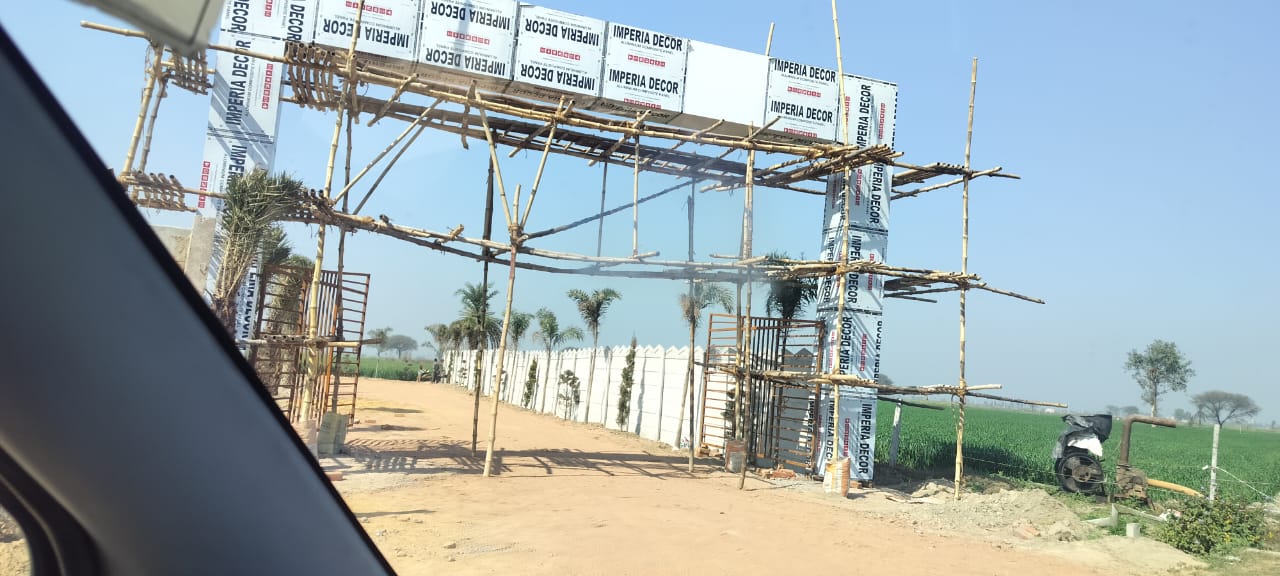 Plot For Sale in Ark Vista Jewar Internati