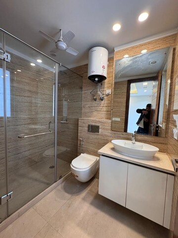 Bathroom in 4 BHK Builder Floor at Ansal Sushant Lok I, Sector 43 – for Rent