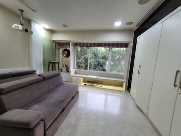 Living Room in 3 BHK Apartment at Shanti Niketan Malad, Orlem – for Sale
