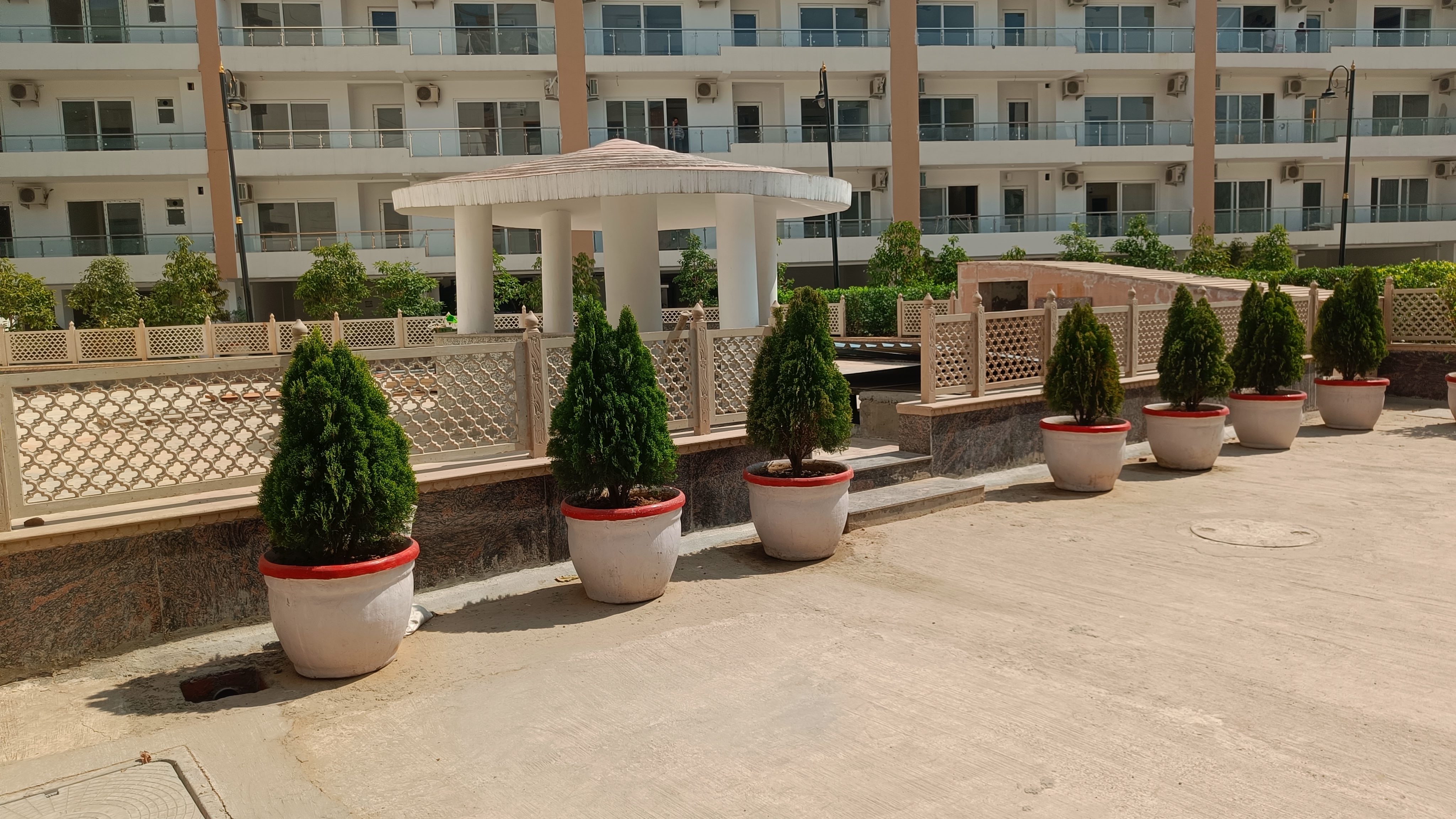 4 BHK + Study Room Apartment For Sale in SS Linden