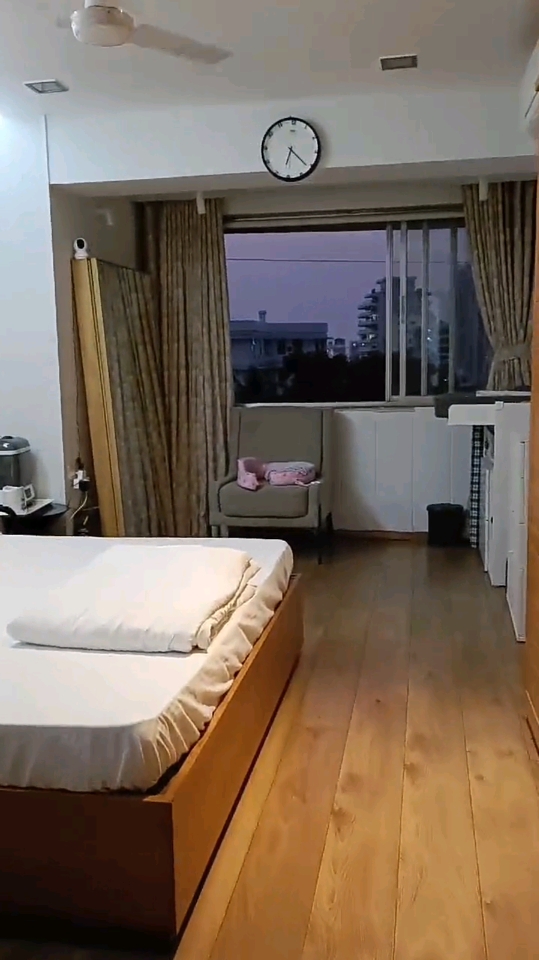 3 BHK Apartment For Rent in Giriraj Building 