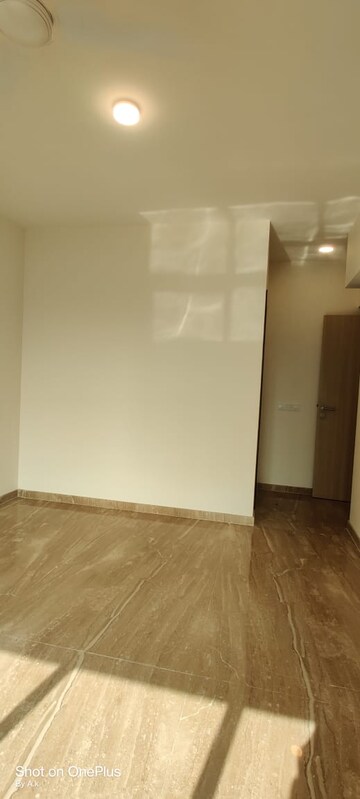 Room in 2 BHK Apartment at L&T Emerald Isle, Powai – for Rent