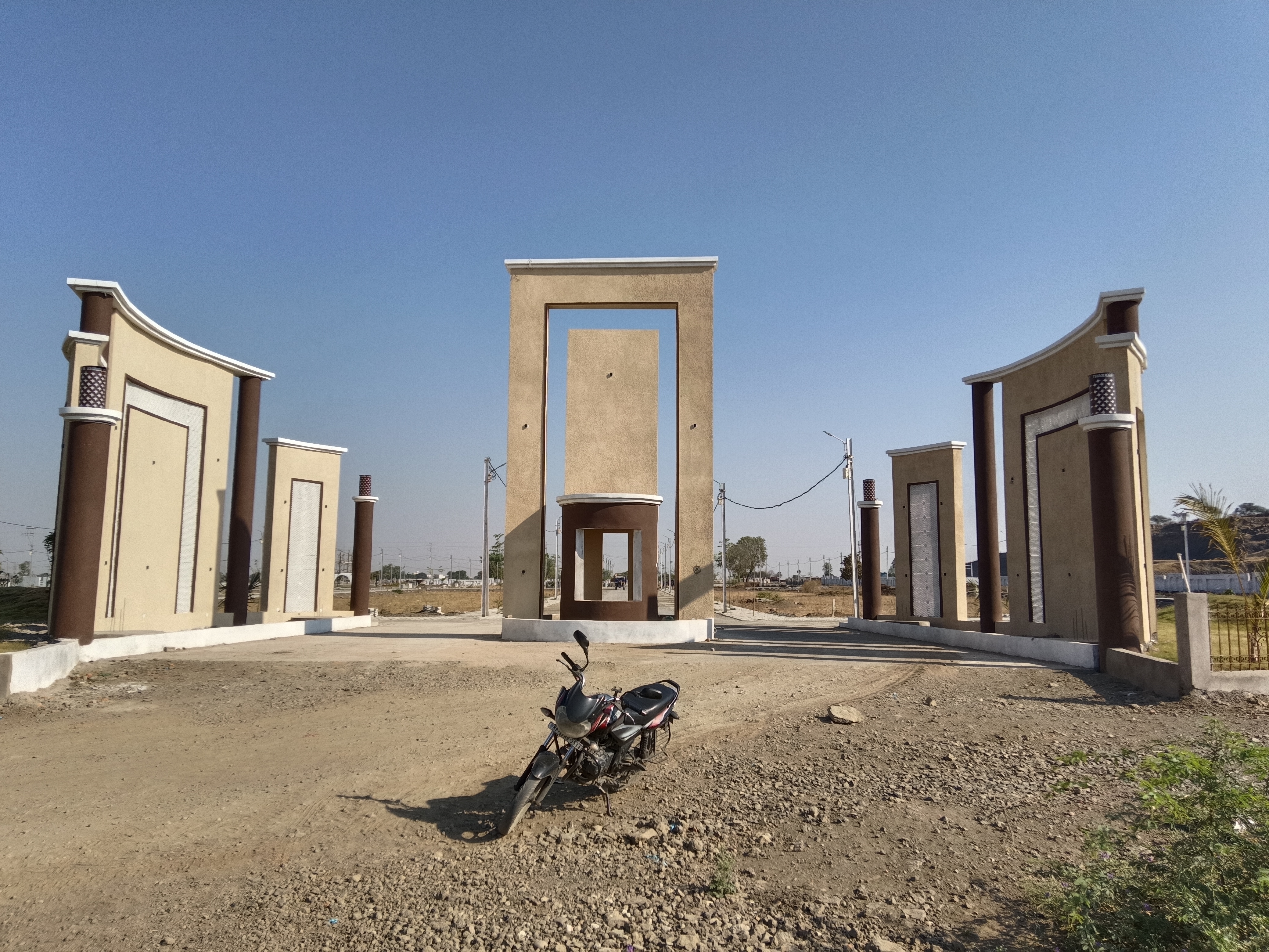 Plot For Sale in Thakkar Shree Kanak Citiy