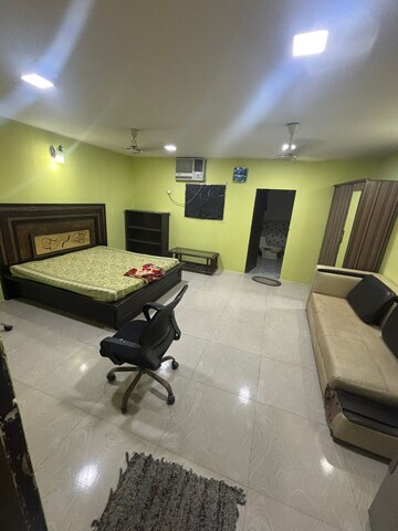 1 BHK Builder Floor For Rent in Niti Khand