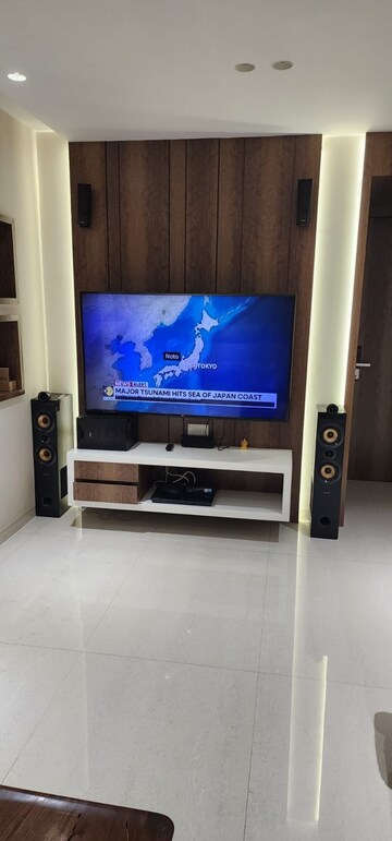 Furnished Amenities in 3 BHK Apartment at Satyam Imperial Heights, Ghansoli – for Rent