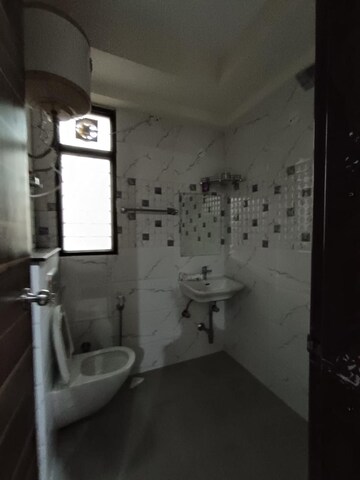 Bathroom in 3 BHK Builder Floor at Ansal Sushant Lok I, Sector 43 – for Rent