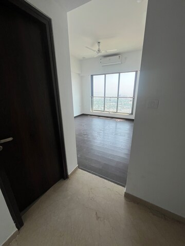 Furnished Amenities in 3 BHK Apartment at Celestia Spaces, Sewri – for Rent
