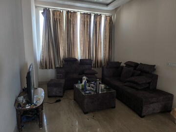 Living Room in 3 BHK Apartment at Ambience Tiverton, Sector 50 – for Rent