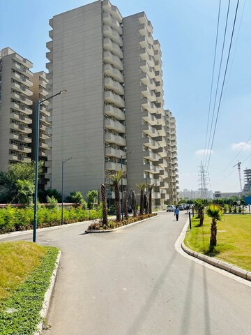 2 BHK Apartment For Rent in Pyramid Heights, Sector 85