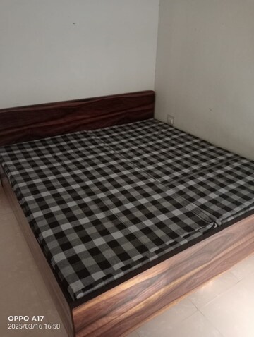 Bedroom in 2 BHK Apartment at Conscient Habitat, Sector 99a – for Rent