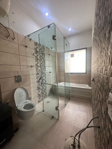Bathroom in 3 BHK Builder Floor at Ansal Sushant Lok I, Sector 43 – for Rent