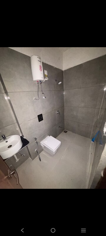 Bathroom in 4 BHK Apartment at HCS The Spire, Sp Ring Road – for Rent