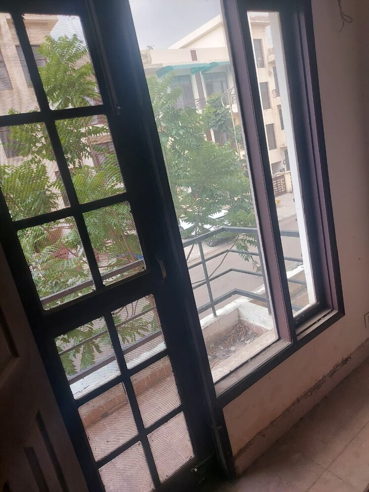 Balcony, kharar 2 Bedroom 100 Sq.Yd. Builder Floor In Kharar Mohali 8366288