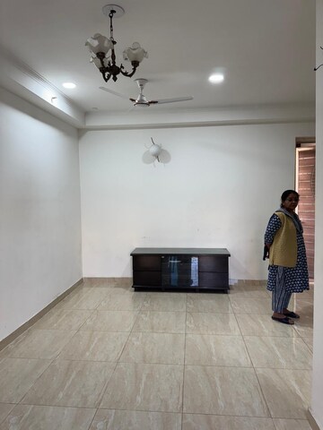 Furnished Amenities in 2 BHK Apartment at Gaur City 2 - 14th Avenue, Sector 16c Greater Noida – for Sale