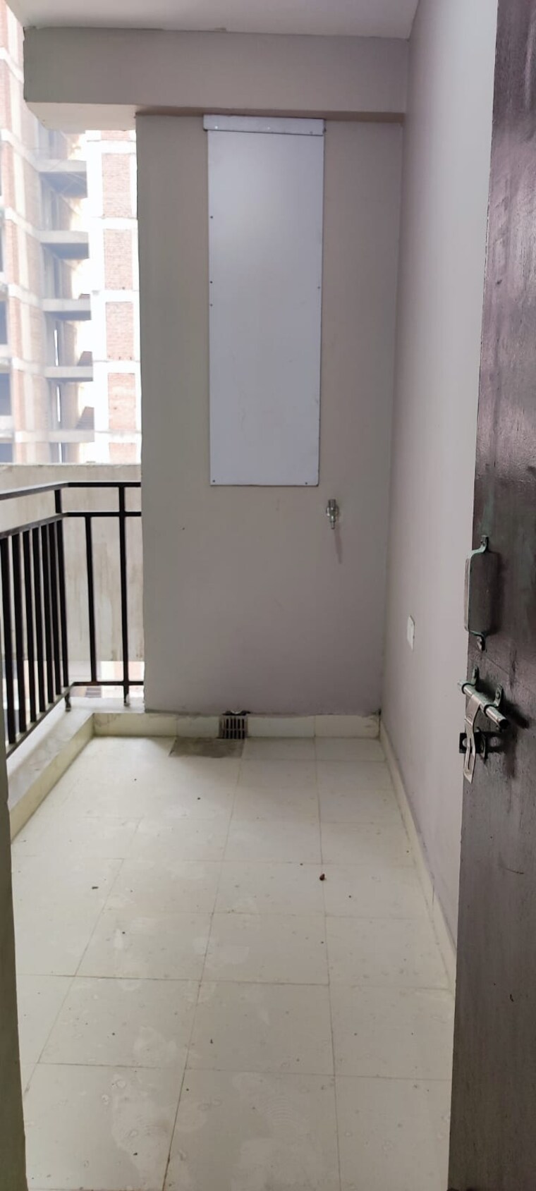 Balcony, amolik-sankalp 3 Bedroom 851 Sq.Ft. Apartment In Sector 85 Faridabad 8366205