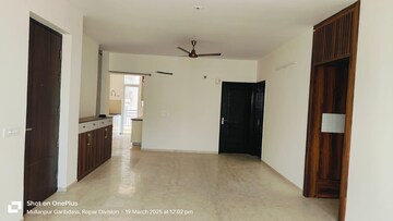 Room in 3 BHK Builder Floor at Omaxe New Chandigarh, North Mullanpur – for Rent