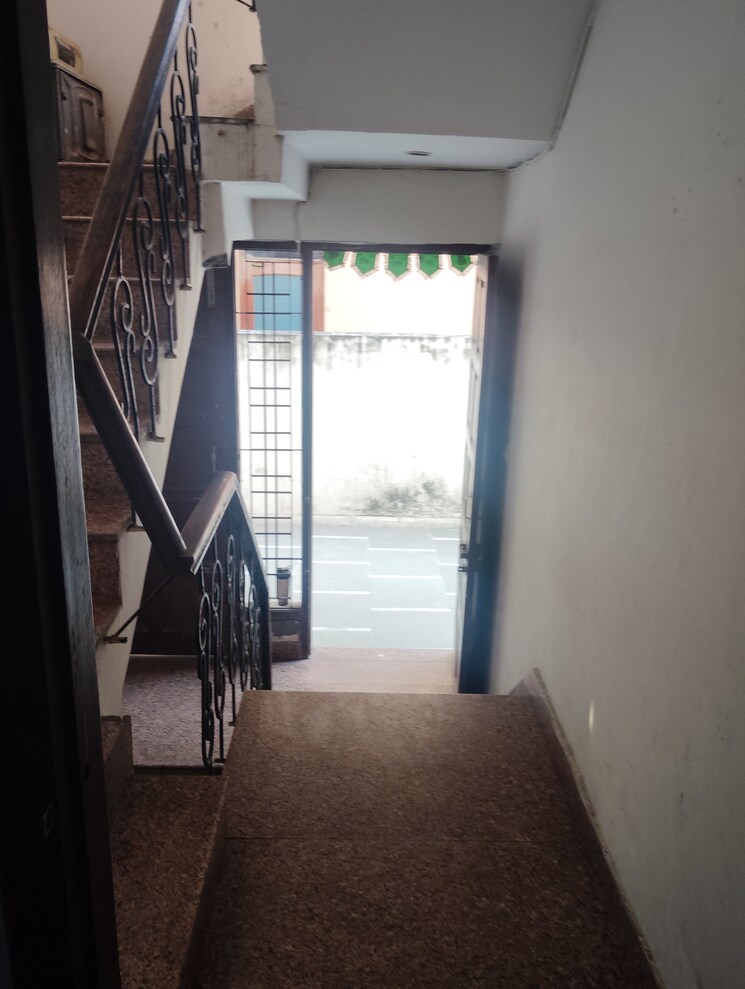 undefined, sector 55 6+ Bedroom 375 Sq.Mt. Independent House In Sector 55 Noida 8366296