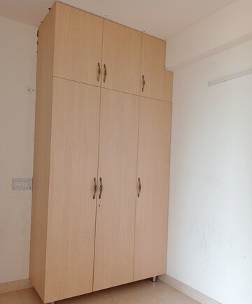 Furnished Amenities in 2 BHK Apartment at Conscient Habitat, Sector 99a – for Rent