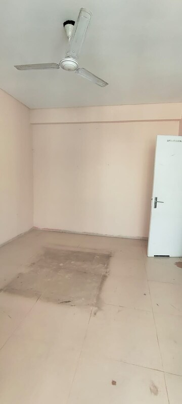 Room in 2 BHK Builder Floor at Vatika INXT Emilia floors, Sector 82 – for Rent