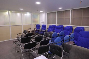  Office Space For Rent in New Town