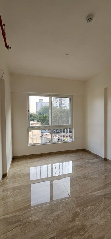 Room in 2 BHK Apartment at VTP Solitarie, Baner – for Rent