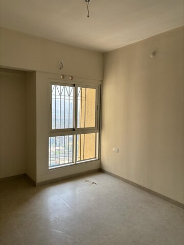 Room in 2 BHK Apartment at Dosti West County, Balkum Pada – for Rent