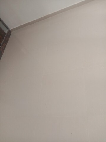 Room in 2 BHK Apartment at Mahagun Mywoods, Sector 16c Greater Noida – for Rent