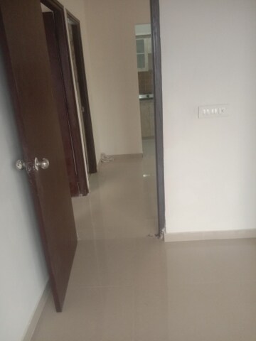 Room in 2 BHK Apartment at Mahagun Mywoods, Sector 16c Greater Noida – for Rent