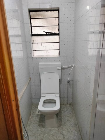 Bathroom in 1 BHK Apartment at Kothrud – for Rent