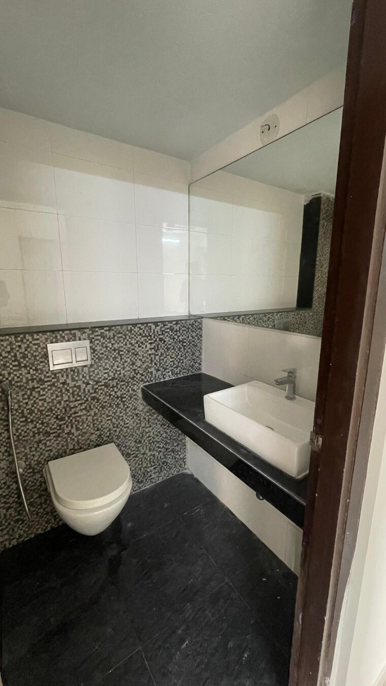 Bathroom, lodha-casa-maxima 1 Bedroom 470 Sq.Ft. Apartment In Mira Road Thane 8366589