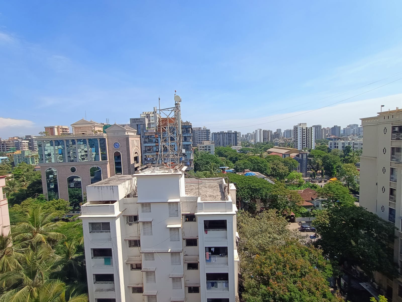 1 BHK + Servant Room Apartment For Rent in Sima Building