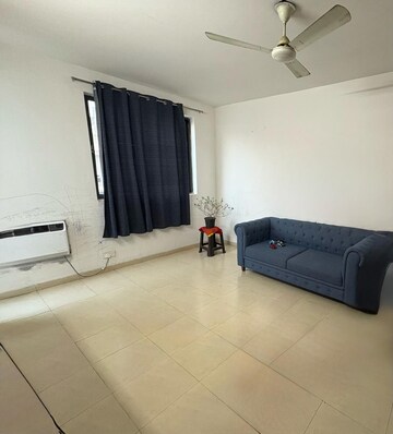 Room in 2 BHK Builder Floor at Vatika INXT Emilia floors, Sector 82 – for Rent