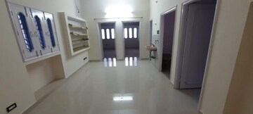 Room in 2 BHK Villa at Gomti Nagar – for Rent