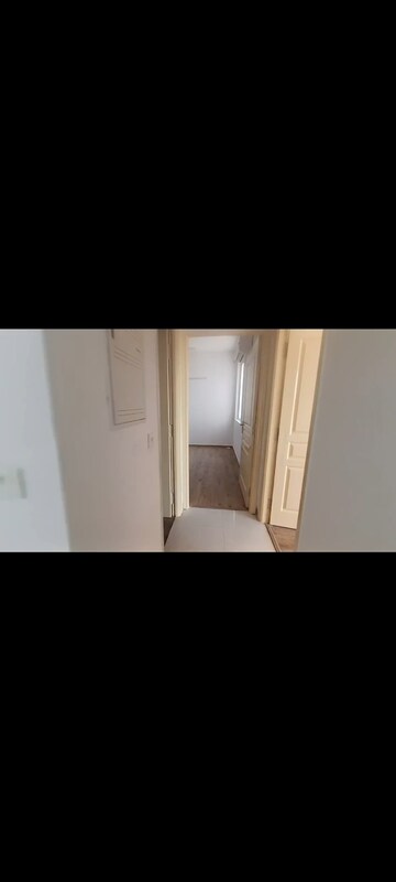 Room in 2.5 BHK Apartment at Experion The Heart Song, Sector 108 – for Sale