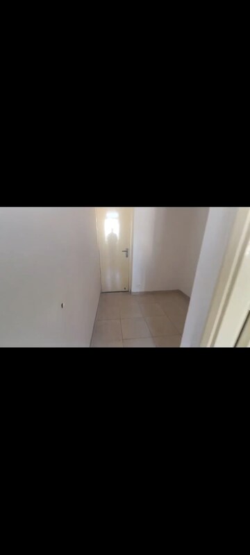 Room in 2.5 BHK Apartment at Experion The Heart Song, Sector 108 – for Sale