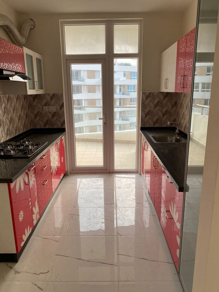 Kitchen, mantri-manyata-lithos 3 Bedroom 1920 Sq.Ft. Apartment In Thanisandra Bangalore 8366610