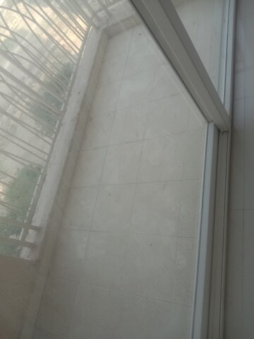Building Lobby in 2 BHK Apartment at Galleria Noida Sector 16C, Sector 16c Greater Noida – for Rent