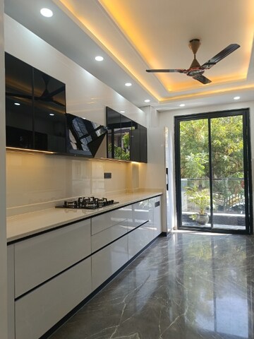 Kitchen in 4 BHK Builder Floor at Unitech South City II, Sector 50 – for Sale