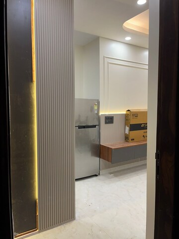 Bathroom in 2 BHK Builder Floor at Ansal Sushant Lok I, Sector 43 – for Rent