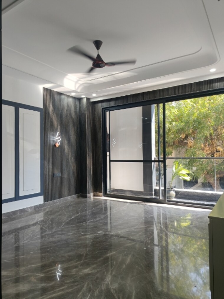 Room, unitech-south-city-ii 4 Bedroom 2200 Sq.Ft. Builder Floor In Sector 50 Gurgaon 8366779