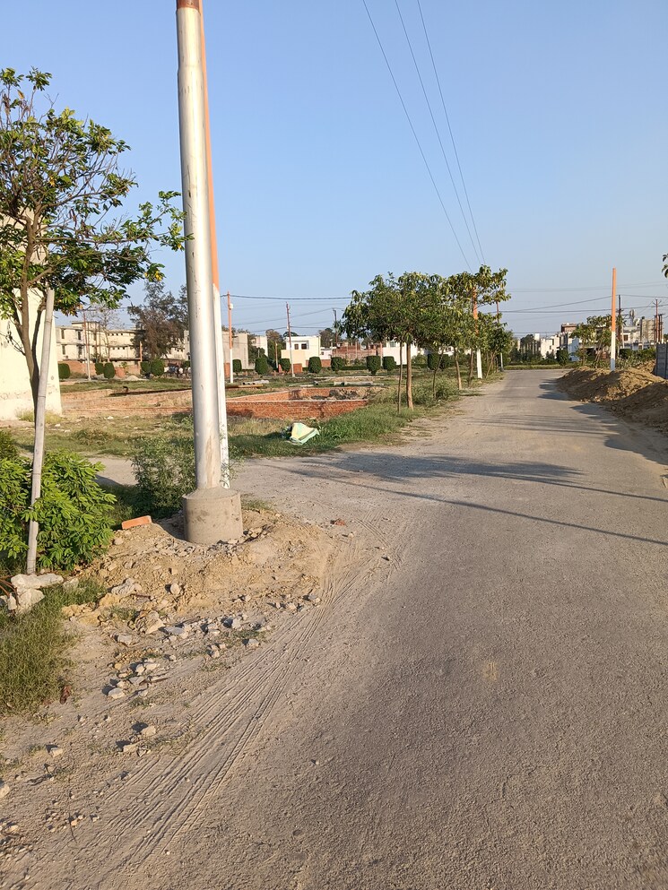 Garden, mawana  100 Sq.Yd. Plot In Mawana Meerut 8366658