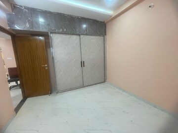 Room in 3 BHK Apartment at Manikonda – for Rent