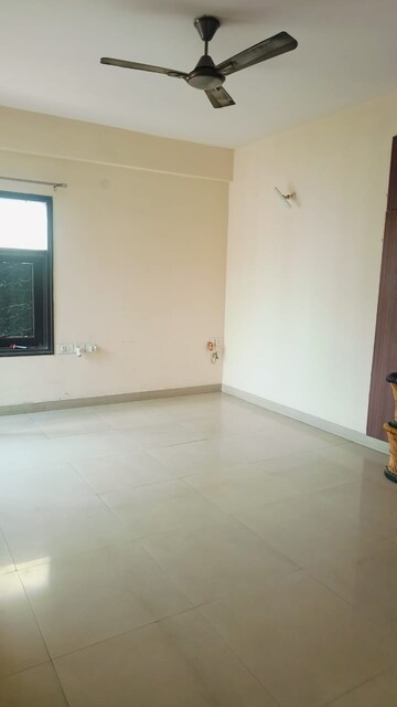 Room in 2 BHK Apartment at RPS Savana, Sector 88 – for Rent