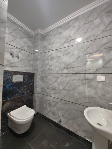 Bathroom in 3 BHK Builder Floor at Govindpuri – for Rent
